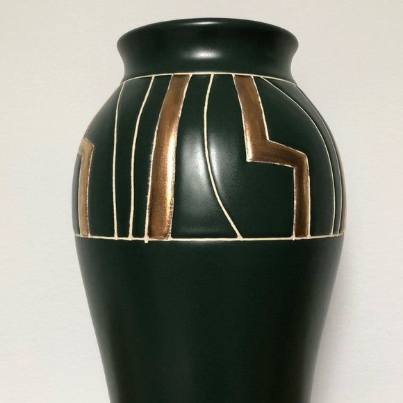 Vintage Art Deco Tall Dark Green Stoneware Vase - Picture 4 of 12
